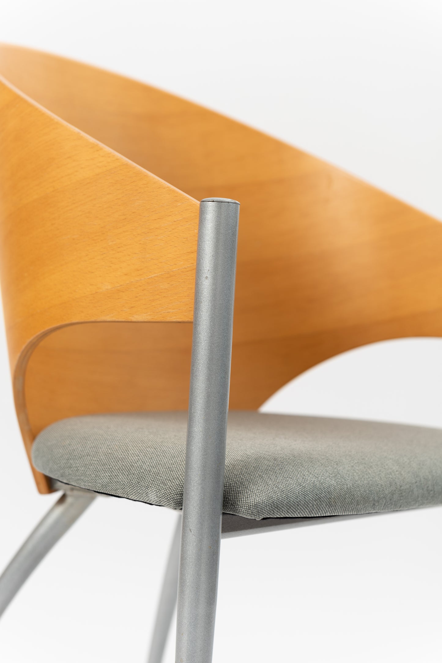 Set de 2 Scaune Postmoderniste Vintage Italiene - Cattelan Italia