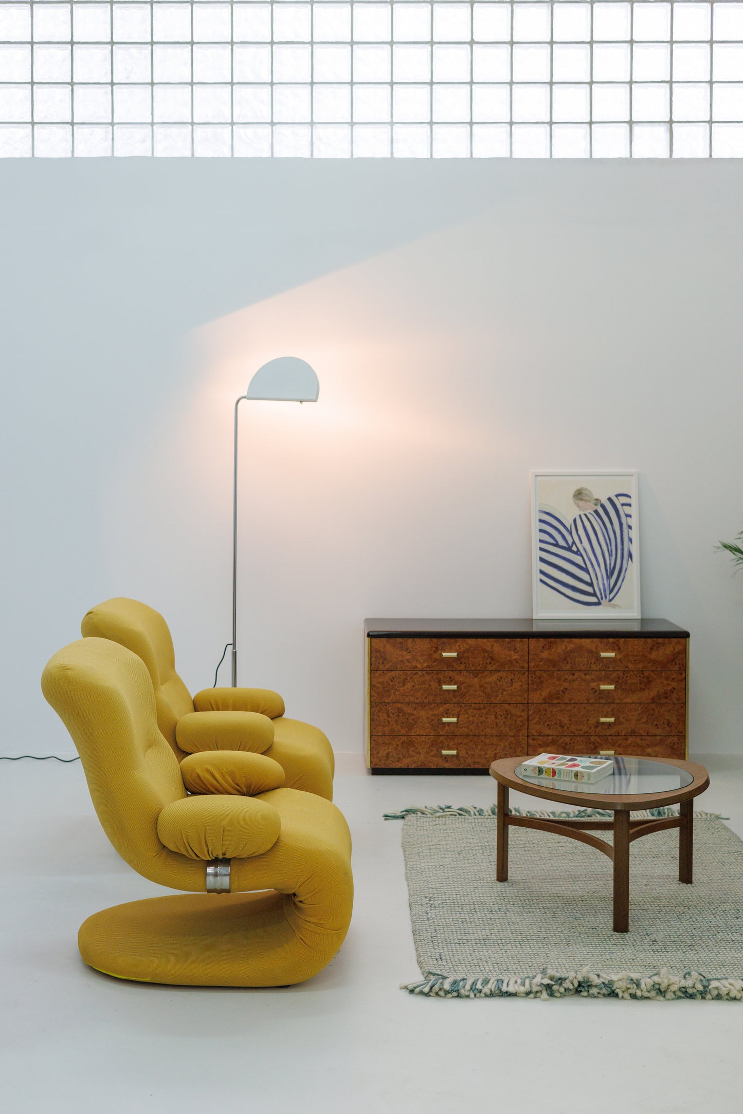 Set of 2 S-Shape Lounge Chairs with Metal Insertion - Italy, 70s-80s