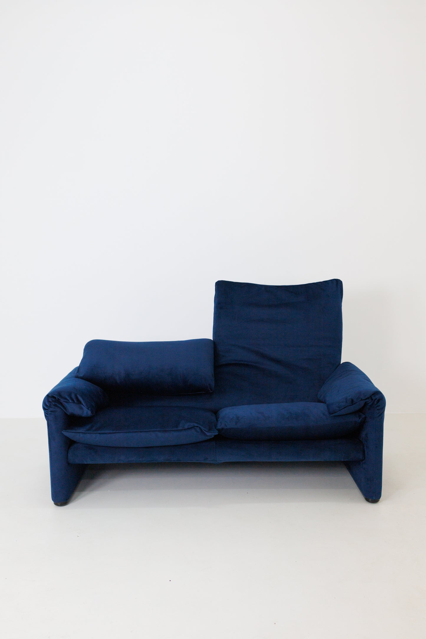 Vintage Blue Velvet Maralunga Armchair & Sofa Set by Vico Magistretti for Cassina