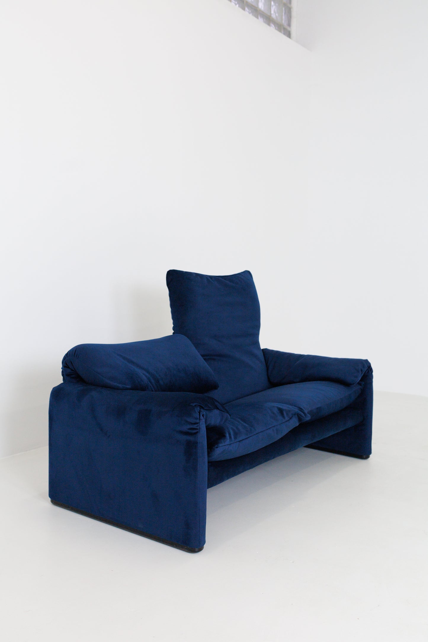Canapea Maralunga Vintage de Vico Magistretti pentru Cassina, Italia ani '70