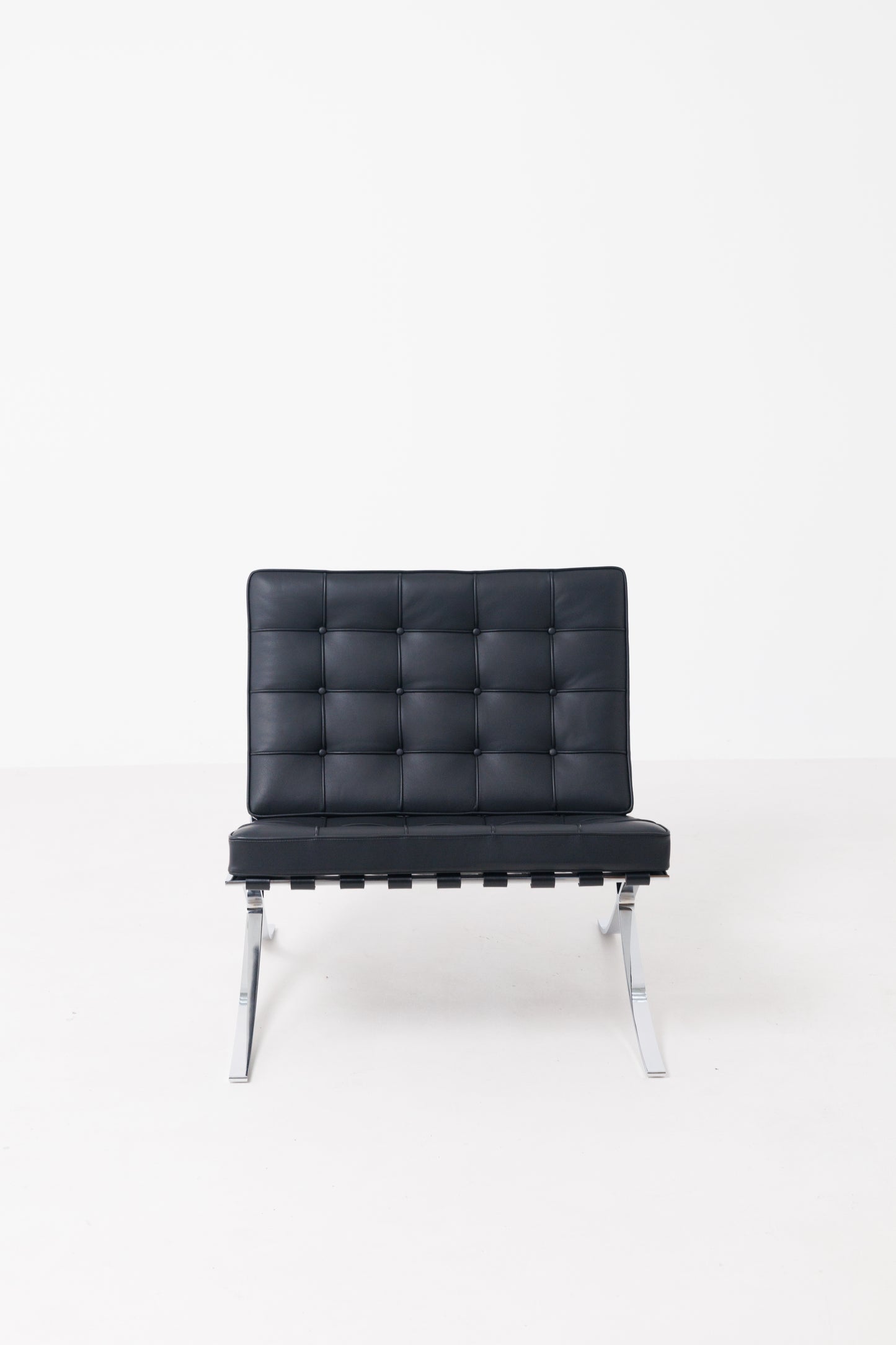 Set de 2 scaune Barcelona din piele neagră de Mies van der Rohe pentru Knoll