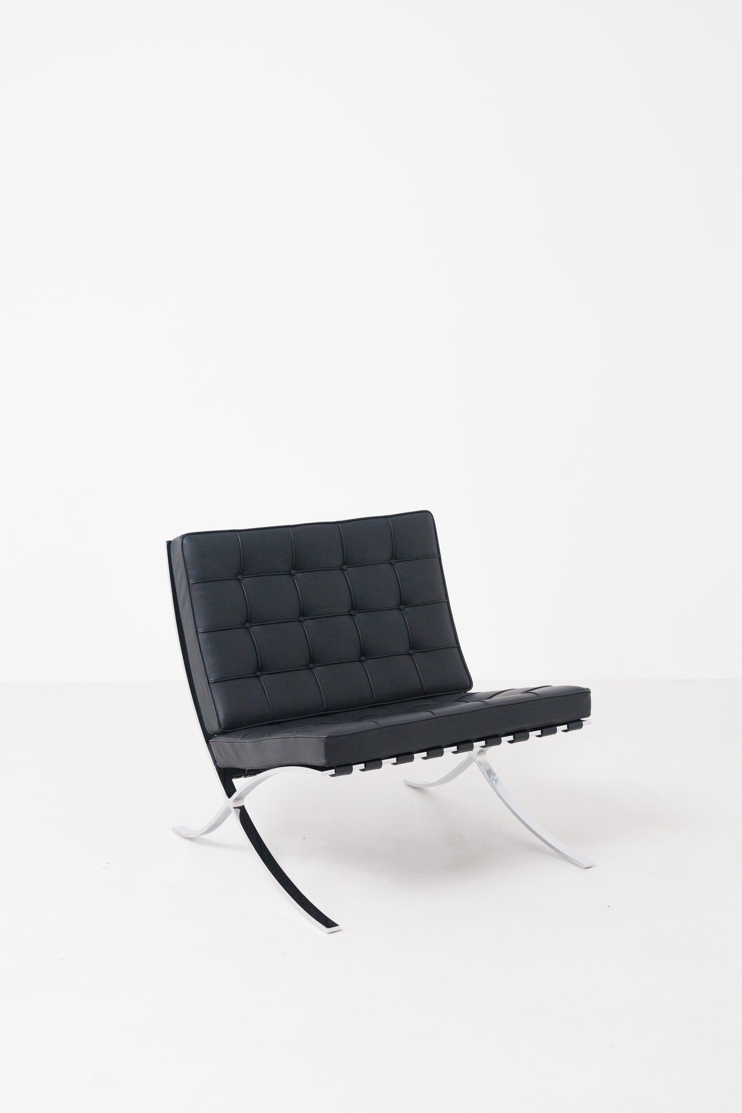 Set de 2 scaune Barcelona din piele neagră de Mies van der Rohe pentru Knoll