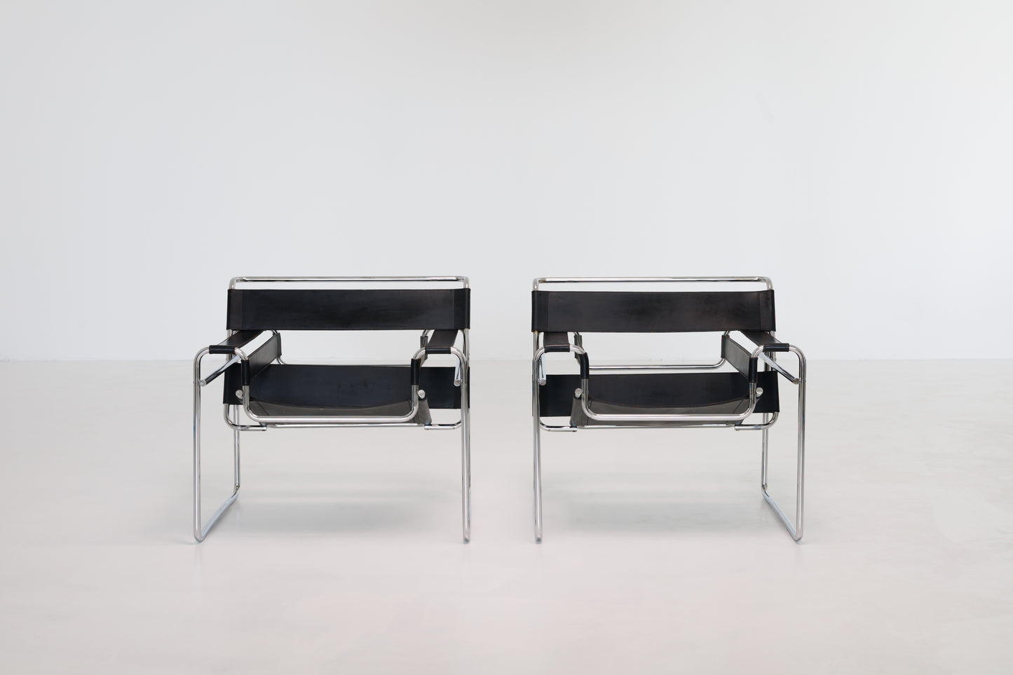 Set of 2 Wassily Chairs by Marcel Breuer for Gavina