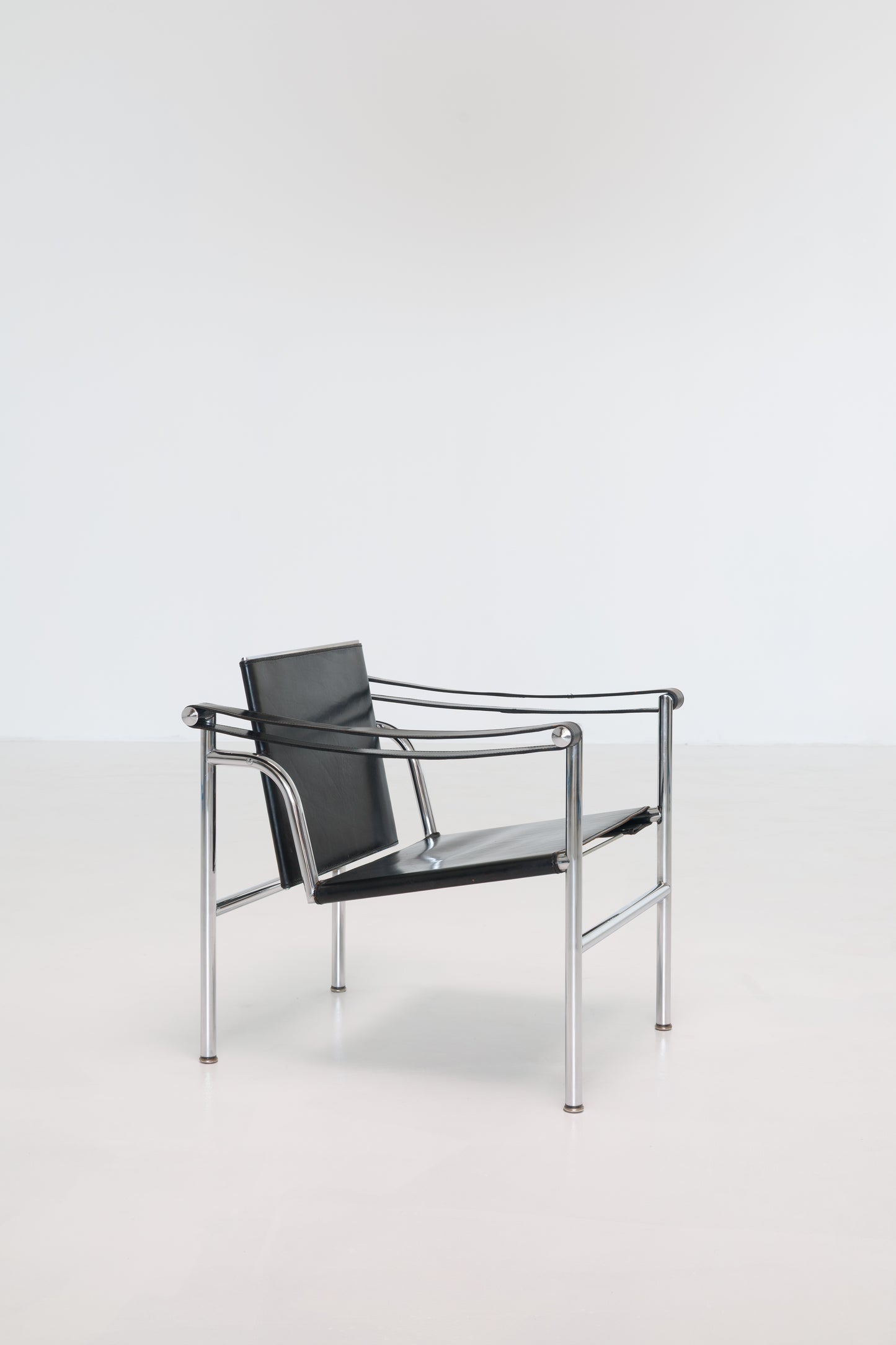 LC1 Fauteuil á Dossier Basculant by Corbusier for Cassina