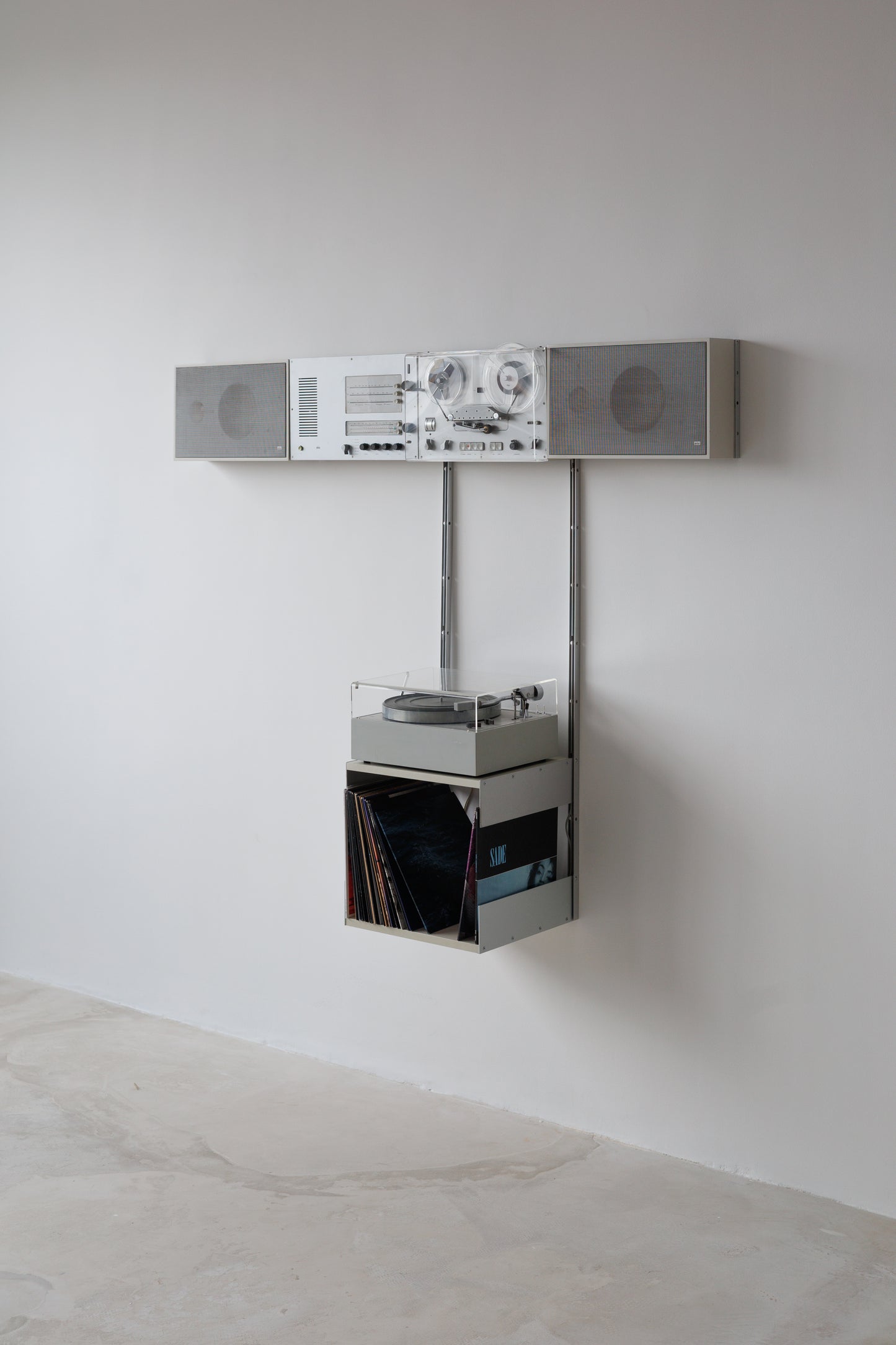 A very rare Braun Wall Unit Stereo by Dieter Rams