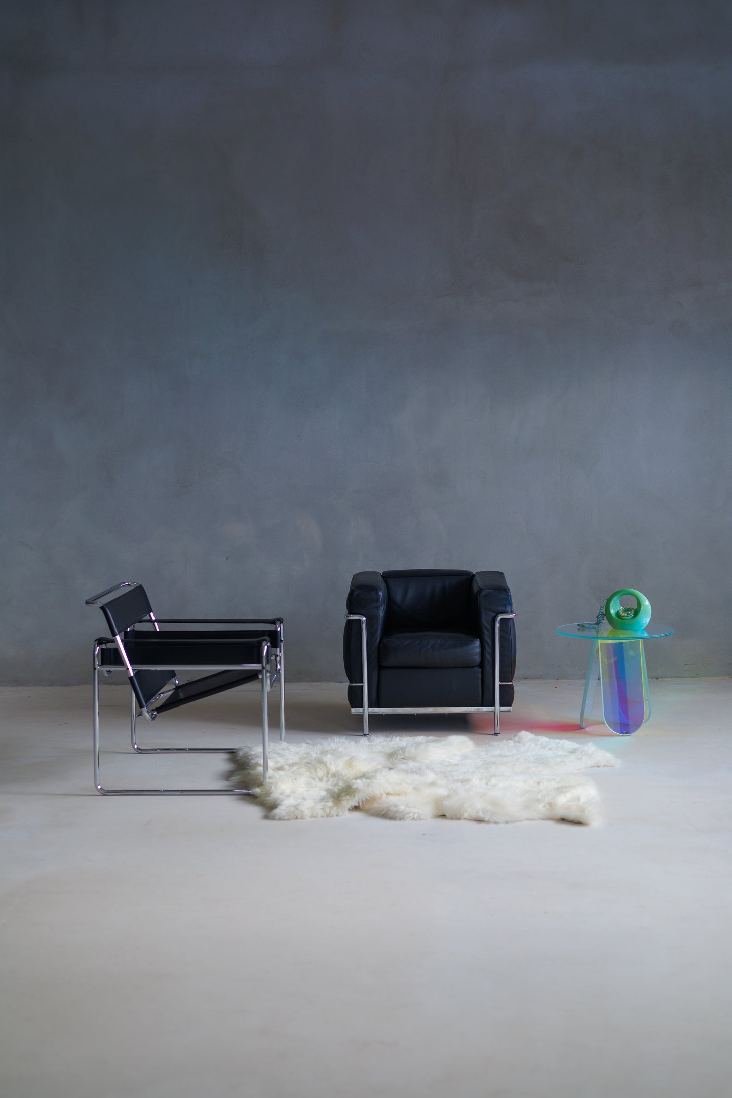 LC2 Armchair by Le Corbusier - Black Leather
