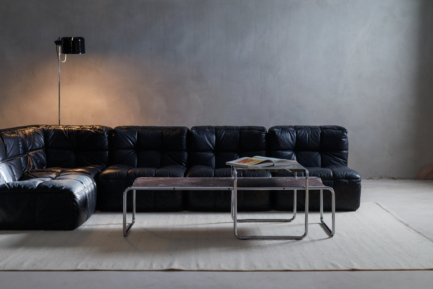 Laccio Table Set Green and Red Marble, Marcel Breuer for Knoll