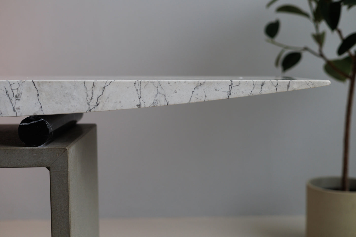 Sculptural Console by Danilo Silvestrin