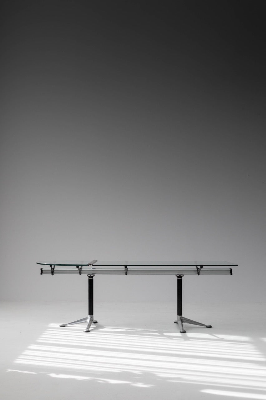 The Iconic Burdick Group Desk by Bruce Burdick for Herman Miller, 1980s