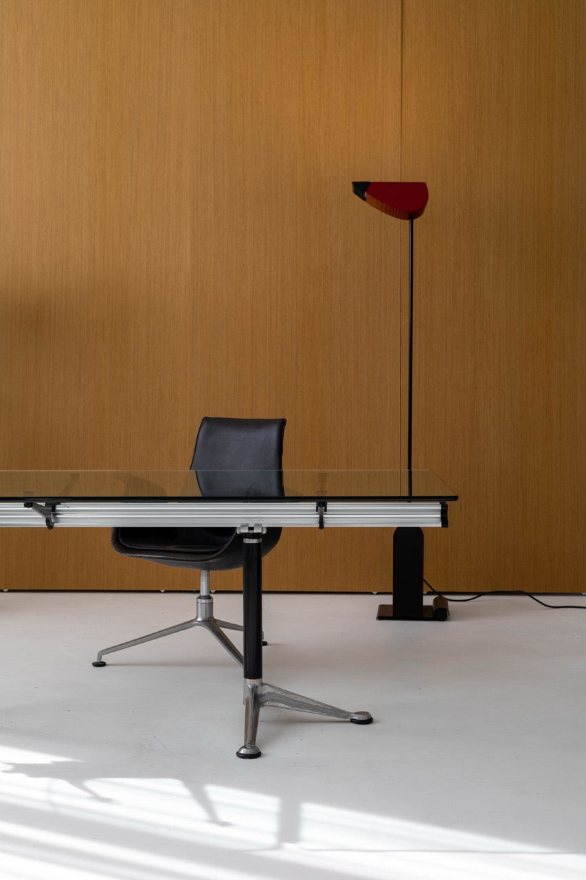 The Iconic Burdick Group Desk by Bruce Burdick for Herman Miller, 1980s
