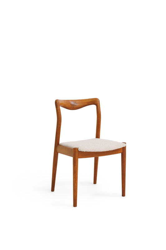 Set of 4 Mid-century Danish Dining Chairs by H.W. Klein