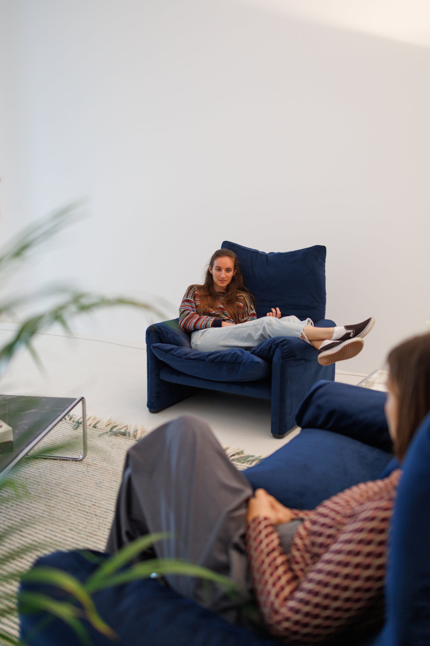 Vintage Blue Velvet Maralunga Armchair by Vico Magistretti for Cassina