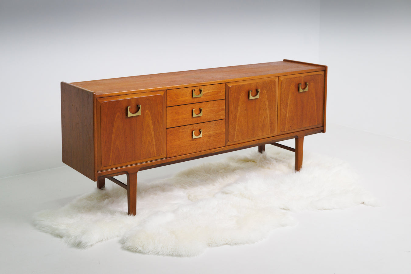 Comodă Nathan Mid Century Vintage din Mahon