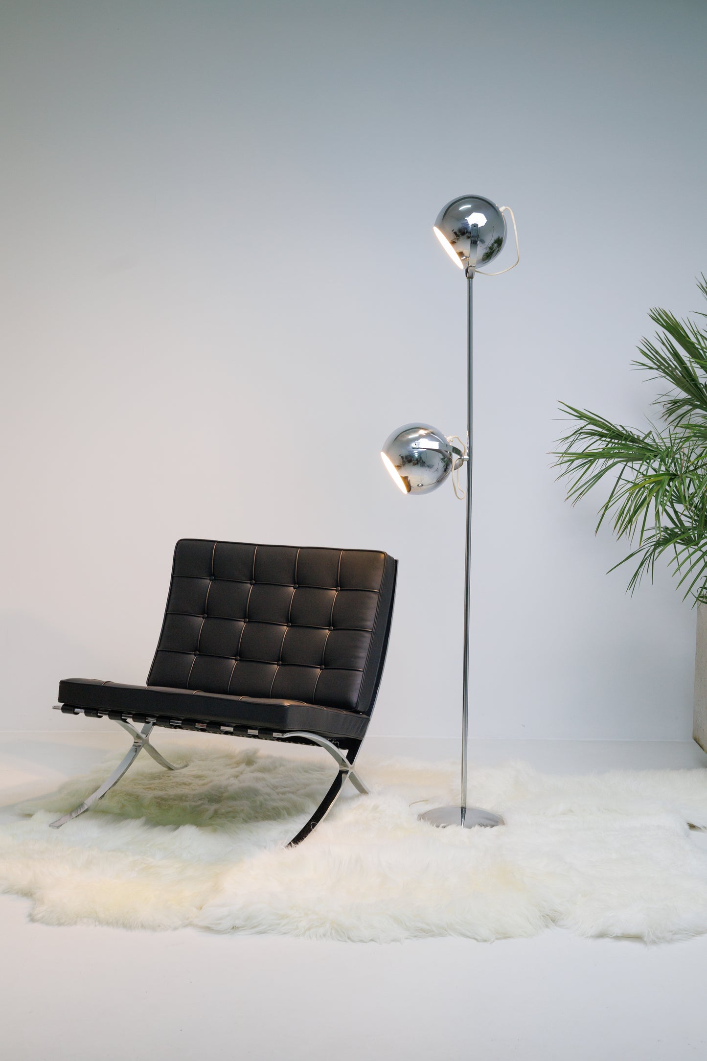 Set de 2 scaune Barcelona din piele neagră de Mies van der Rohe pentru Knoll