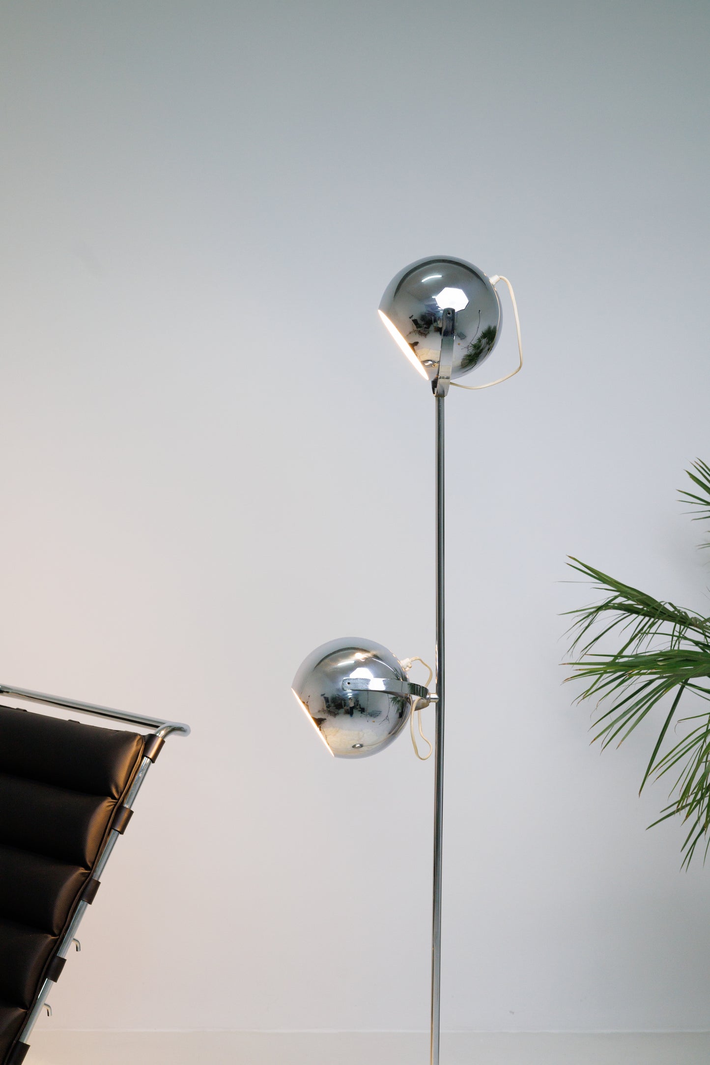 Reggiani Chromed Eyeball Floor Lamp, Italy, 1960s