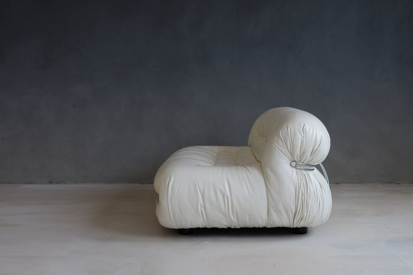 Soriana Sofa by Afra & Tobia Scarpa, produced by Cassina — in White Leather