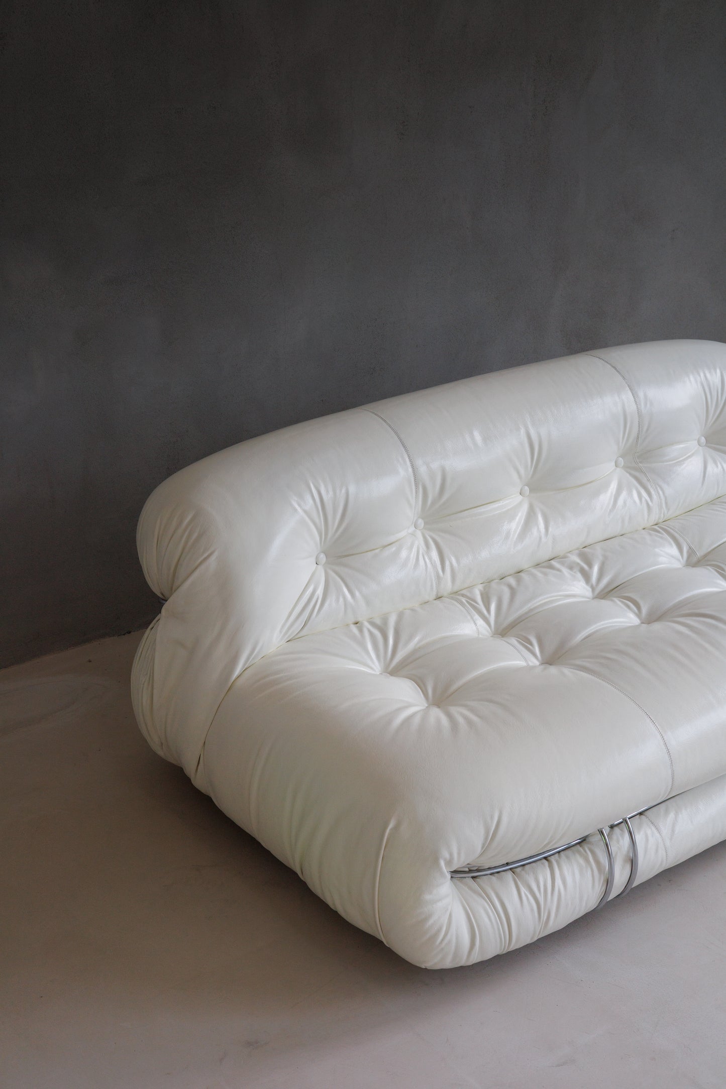 Soriana Sofa by Afra & Tobia Scarpa, produced by Cassina — in White Leather