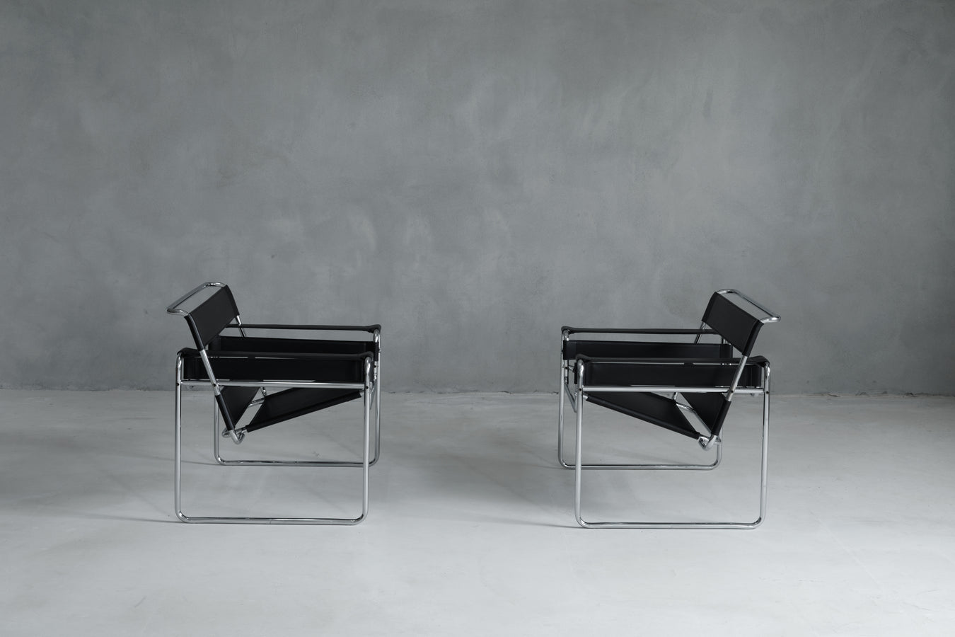 Set of 2 Wassily Chairs by Marcel Breuer, Knoll