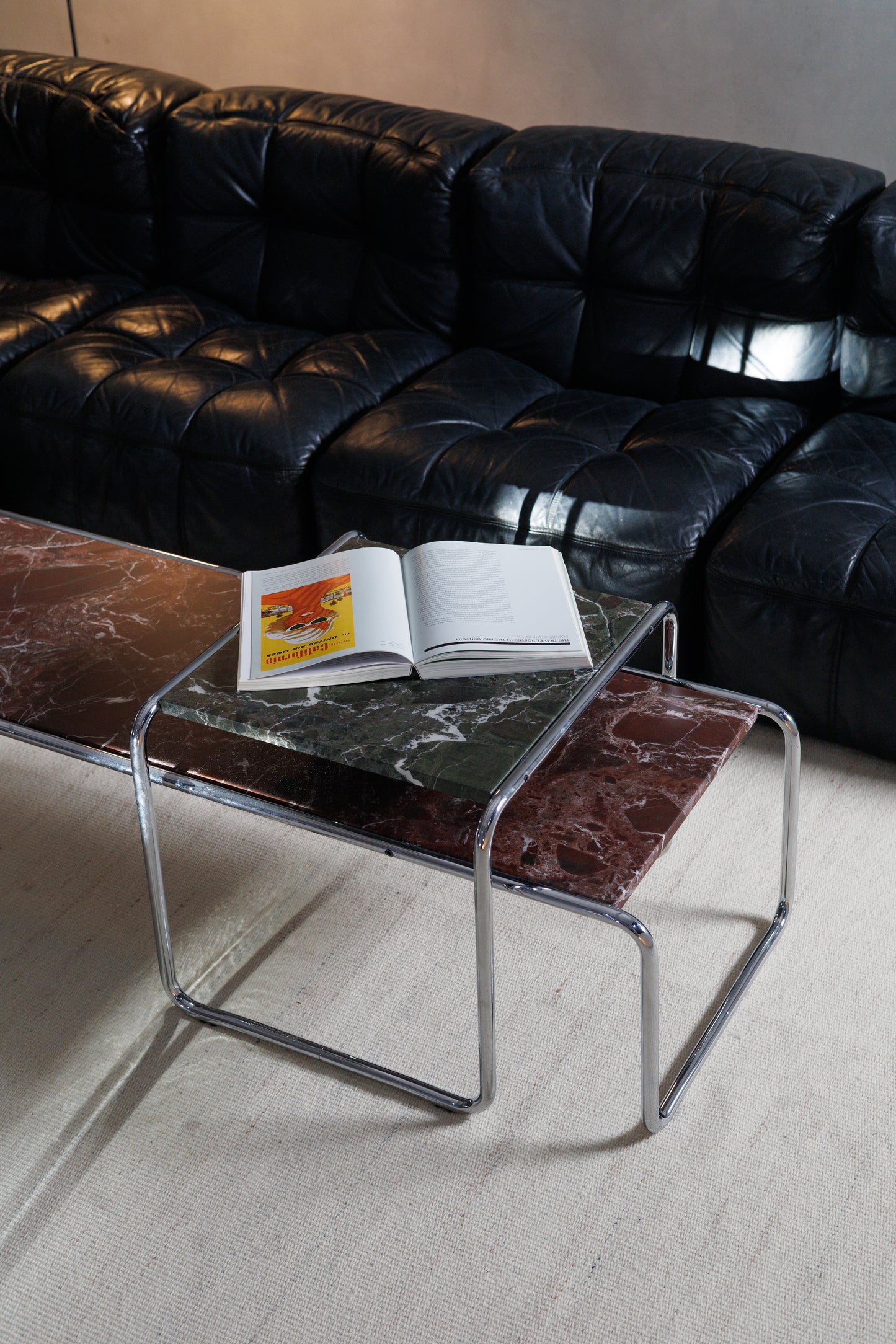 Laccio Table Set Green and Red Marble, Marcel Breuer for Knoll