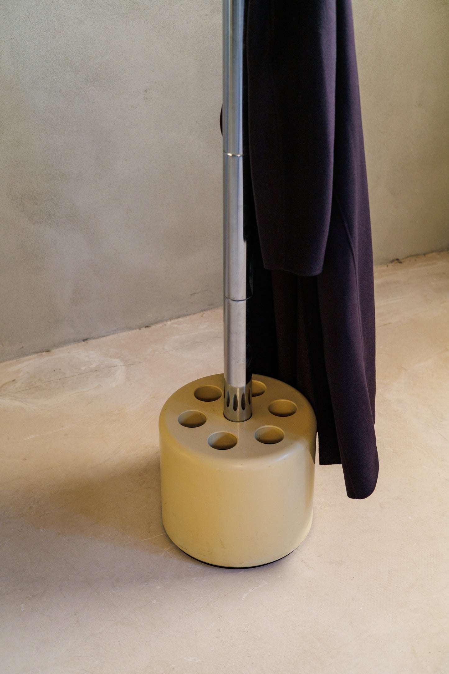 1970s Italian Coat Stand with Umbrella Support