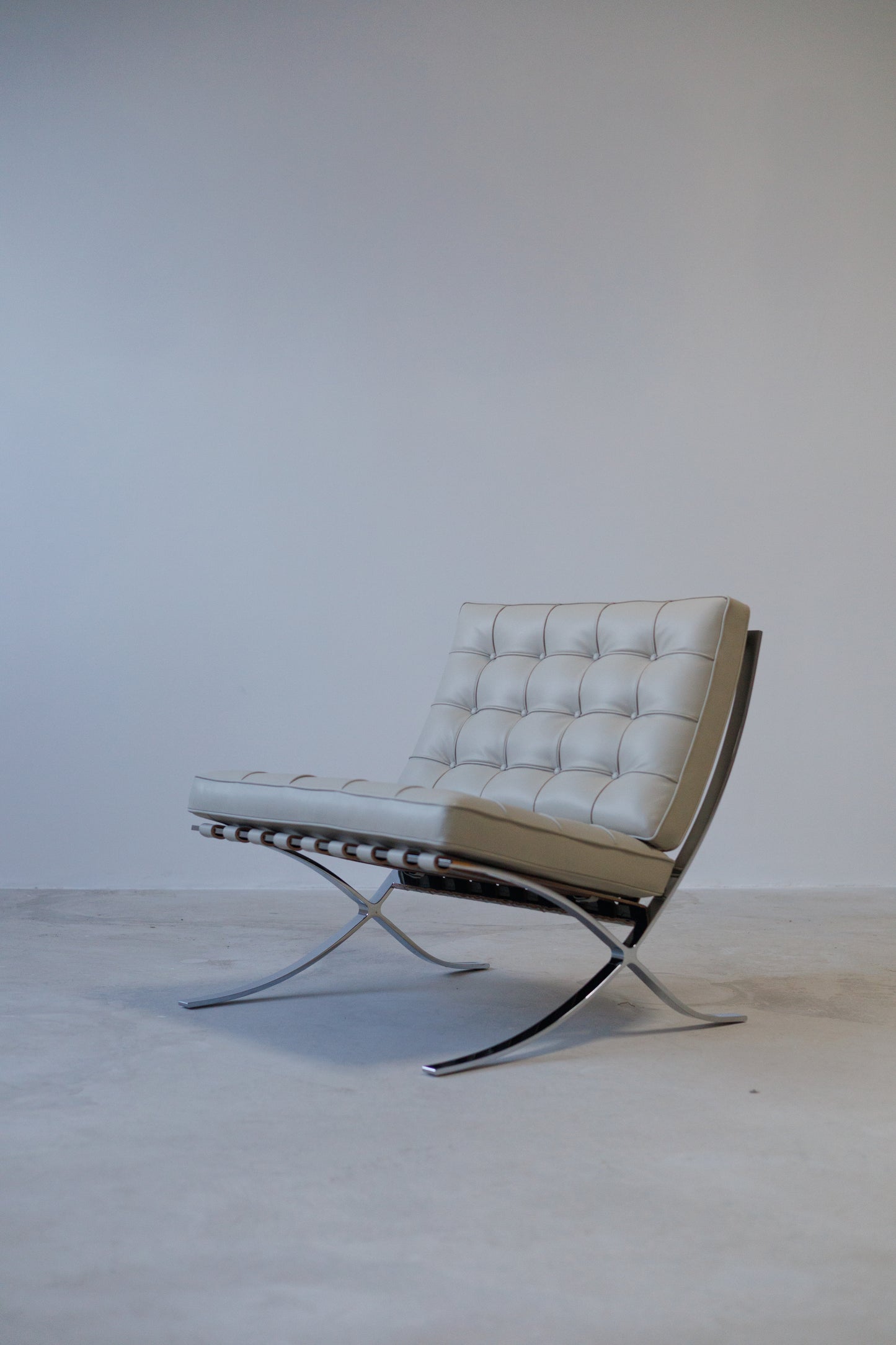 Barcelona Chair Mies van der Rohe, Knoll - Butter Leather