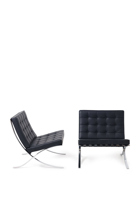 Set of 2 Black Leather Barcelona Chairs by Mies van der Rohe for Knoll