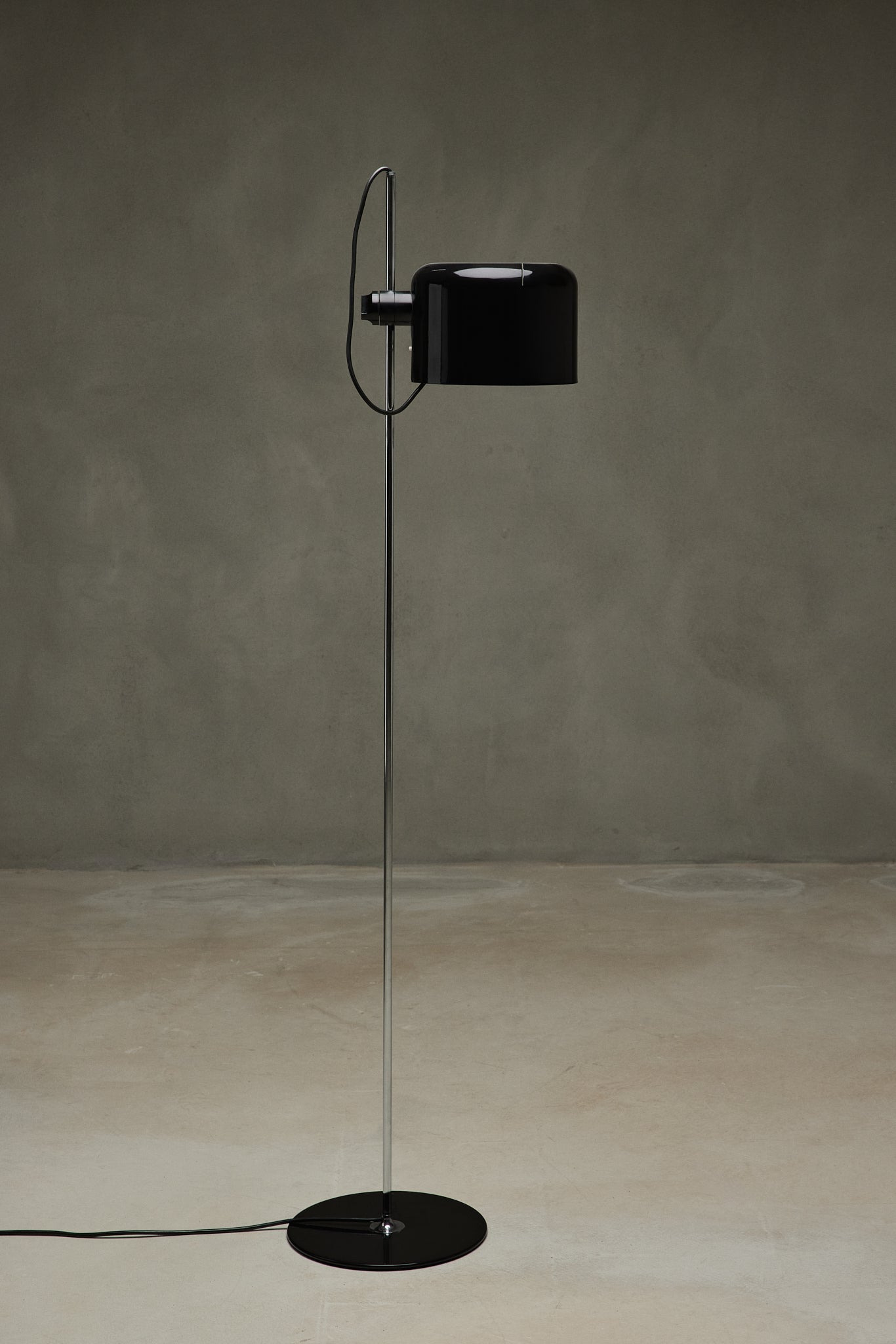 Coupé 3321 Floor Lamp by Joe Colombo for Oluce