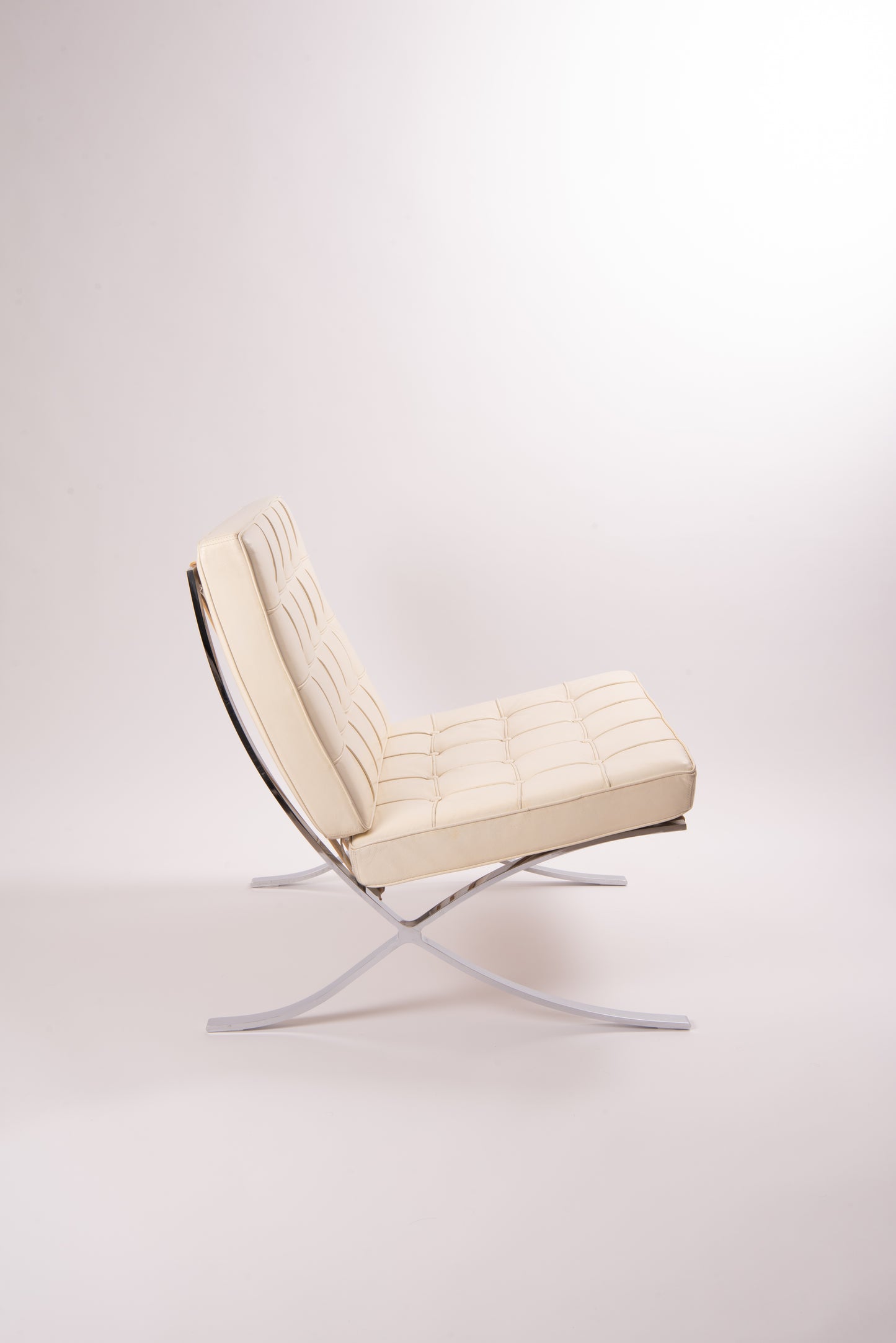 Barcelona Chair Ivory Leather in style of Ludwig Mies van der Rohe